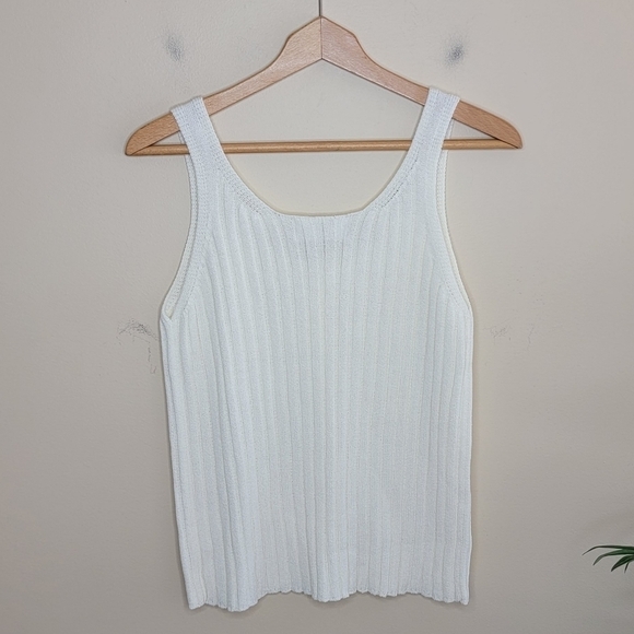 NWT Everyday Chic Boutique | Ivory Button Front Ribbed Sweater Tank - Picture 3 of 4